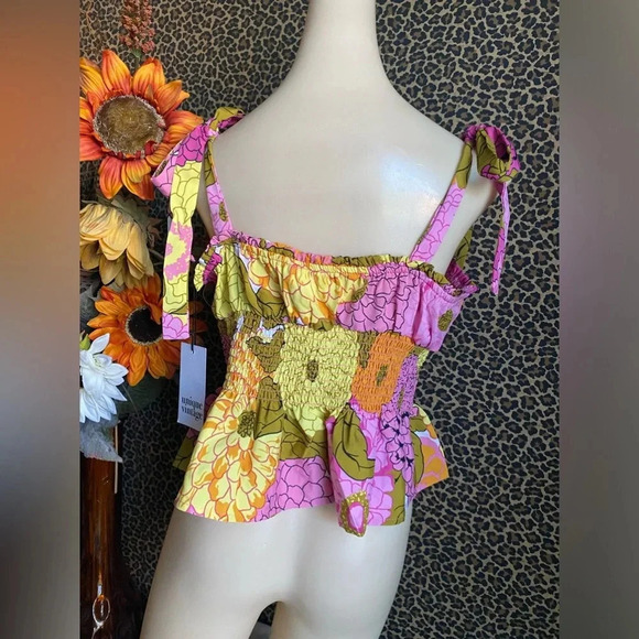 🦋B2G1🦋UNIQUE VINTAGE Pink & Yellow Floral Breezy Babe Crop Top NWT - Picture 3 of 9